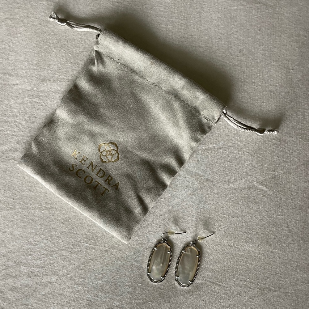 Kendra Scott Silver Earrings in Iridescent White - Picture 2 of 5